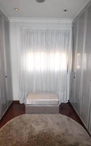 Apartamento à venda com 200m², 3 quartos e 4 vagasQuarto 1 - Closet