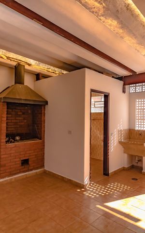 Casa para alugar com 200m², 2 quartos e 2 vagas Casa para alugar com 200m², 2 quartos e 2 vagasÁrea Gourmet