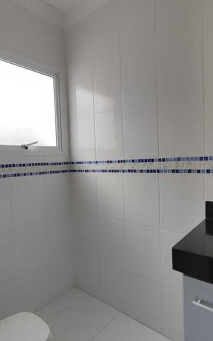 Casa de condomínio à venda com 333m², 4 quartos e 5 vagas Casa de condomínio à venda com 333m², 4 quartos e 5 vagasBanheiro Suíte 2