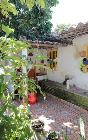 Casa à venda com 510m², 3 quartos e 3 vagasÁrea de Serviço (casa 1)