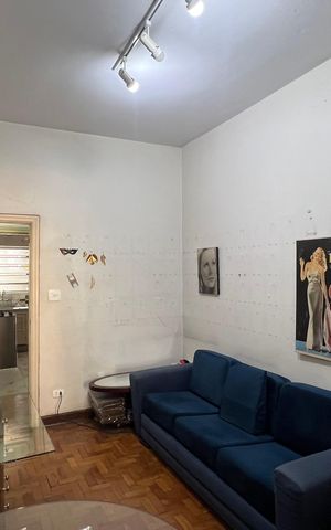 Apartamento à venda com 80m², 1 quarto e sem vaga Apartamento à venda com 80m², 1 quarto e sem vagaSala