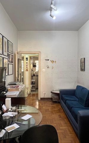 Apartamento à venda com 80m², 1 quarto e sem vaga Apartamento à venda com 80m², 1 quarto e sem vagaSala