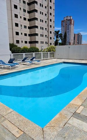 Apartamento à venda com 87m², 3 quartos e 2 vagas Apartamento à venda com 87m², 3 quartos e 2 vagasÁrea comum - Piscina