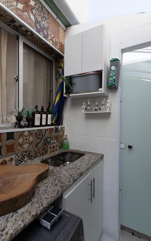 Casa de condomínio à venda com 60m², 2 quartos e 1 vaga Casa de condomínio à venda com 60m², 2 quartos e 1 vagaÁrea de Serviço