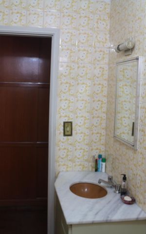 Apartamento para alugar com 60m², 1 quarto e sem vagaBanheiro