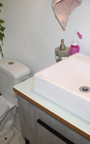Apartamento para alugar com 82m², 2 quartos e 1 vagaBanheiro