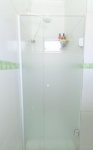 Casa de condomínio à venda com 113m², 2 quartos e 3 vagasBanheiro da Suíte 2