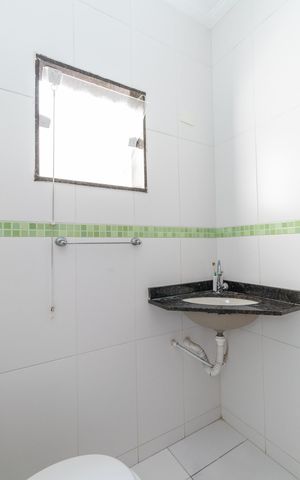 Casa de condomínio à venda com 113m², 2 quartos e 3 vagasBanheiro da Suíte 1