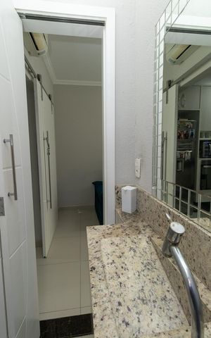 Casa de condomínio à venda com 113m², 2 quartos e 3 vagasLavabo