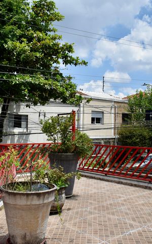 Casa à venda com 243m², 3 quartos e 3 vagasTerraço