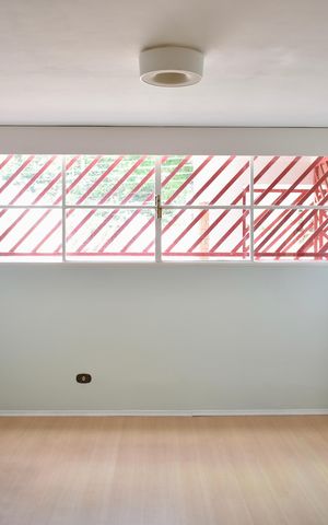 Casa à venda com 243m², 3 quartos e 3 vagasSala