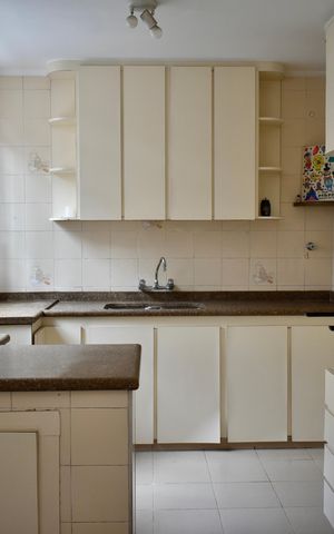 Casa à venda com 243m², 3 quartos e 3 vagasCozinha