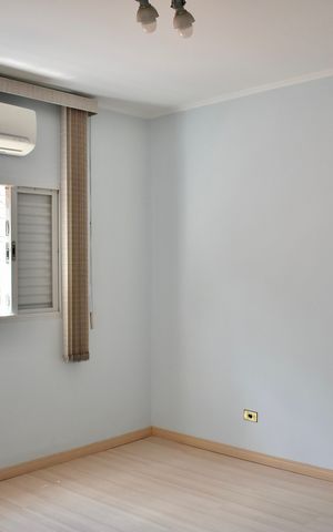 Casa à venda com 243m², 3 quartos e 3 vagasSuíte 2