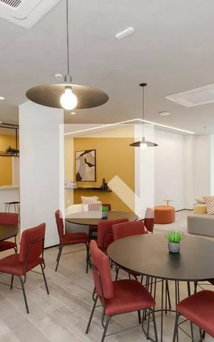 Studio à venda com 26m², 1 quarto e sem vagaÁrea comum - Salão de festas