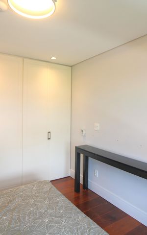 Casa à venda com 637m², 4 quartos e 4 vagasQuarto 2