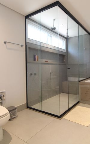 Casa à venda com 637m², 4 quartos e 4 vagasBanheiro