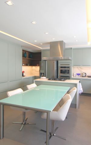 Casa à venda com 637m², 4 quartos e 4 vagasCozinha