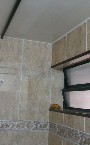 Casa à venda com 299m², 4 quartos e 2 vagasLavabo