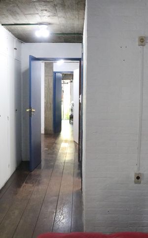 Casa à venda com 299m², 4 quartos e 2 vagasSuíte