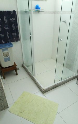 Casa de condomínio à venda com 150m², 3 quartos e 1 vagaBanheiro