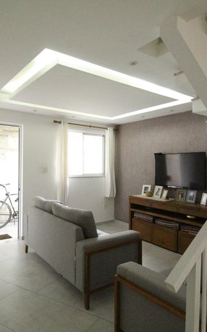 Casa de condomínio à venda com 150m², 3 quartos e 1 vagaSala