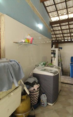 Casa de condomínio à venda com 150m², 3 quartos e 1 vagaÁrea de serviço