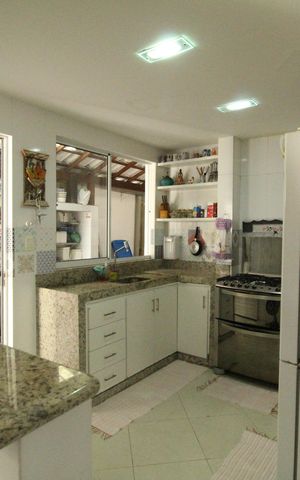 Casa de condomínio à venda com 150m², 3 quartos e 1 vagaCozinha