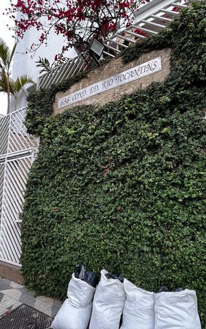 Apartamento à venda com 74m², 2 quartos e sem vaga Apartamento à venda com 74m², 2 quartos e sem vagaFachada
