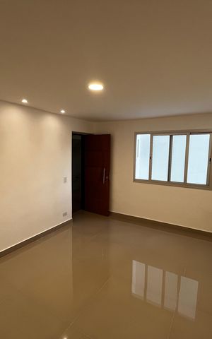 Apartamento à venda com 74m², 2 quartos e sem vaga Apartamento à venda com 74m², 2 quartos e sem vagaSala