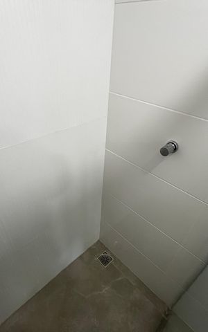 Apartamento à venda com 74m², 2 quartos e sem vaga Apartamento à venda com 74m², 2 quartos e sem vagaBanheiro da Suíte