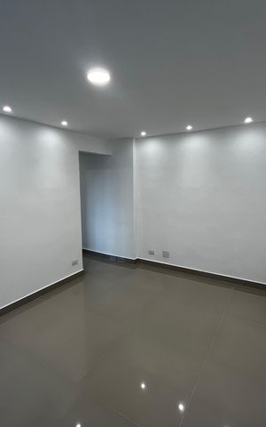 Apartamento à venda com 74m², 2 quartos e sem vaga Apartamento à venda com 74m², 2 quartos e sem vagaSala