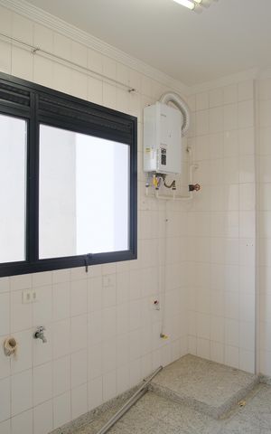 Apartamento para alugar com 200m², 4 quartos e 3 vagasÁrea de Serviço