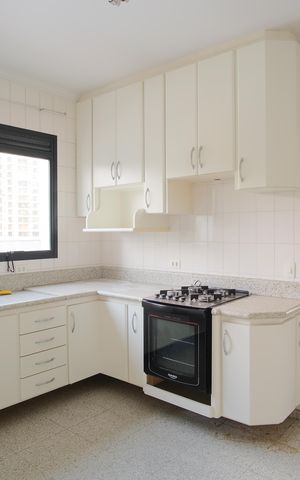 Apartamento para alugar com 200m², 4 quartos e 3 vagasCozinha