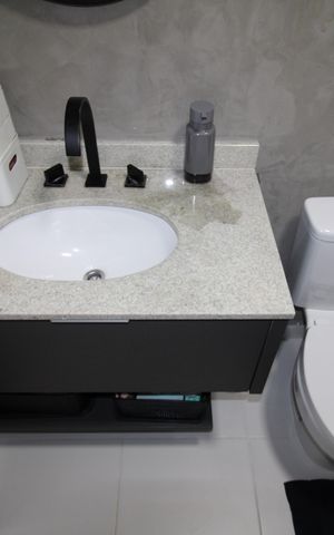 Apartamento à venda com 64m², 2 quartos e 1 vagaBanheiro 1