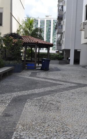 Apartamento à venda com 72m², 2 quartos e 1 vagaÁrea comum
