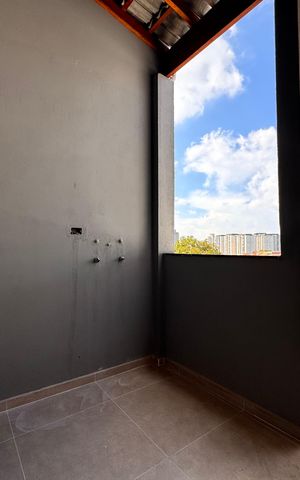 Apartamento para alugar com 160m², 3 quartos e 2 vagas Apartamento para alugar com 160m², 3 quartos e 2 vagasLavanderia