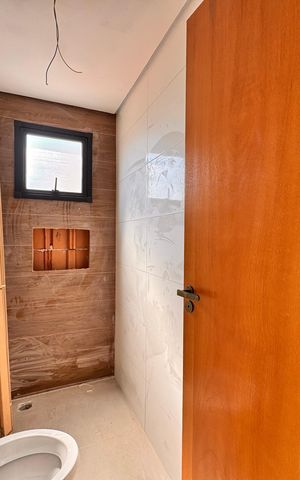 Apartamento para alugar com 160m², 3 quartos e 2 vagas Apartamento para alugar com 160m², 3 quartos e 2 vagasBanheiro