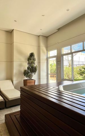 Apartamento à venda com 83m², 2 quartos e 2 vagas Apartamento à venda com 83m², 2 quartos e 2 vagasÁrea comum - Spa