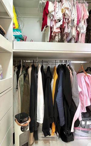 Apartamento à venda com 83m², 2 quartos e 2 vagas Apartamento à venda com 83m², 2 quartos e 2 vagasCloset da suíte