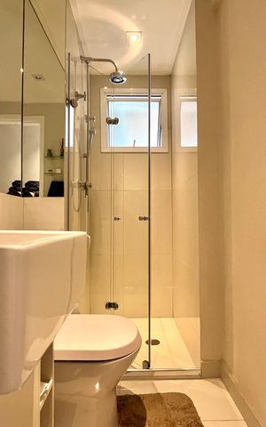 Apartamento à venda com 83m², 2 quartos e 2 vagas Apartamento à venda com 83m², 2 quartos e 2 vagasBanheiro social