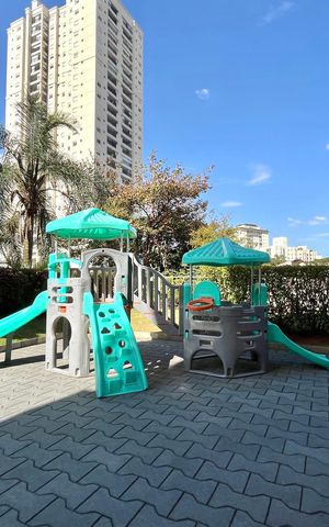 Apartamento à venda com 83m², 2 quartos e 2 vagas Apartamento à venda com 83m², 2 quartos e 2 vagasÁrea comum - Playground