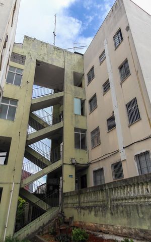 Apartamento para alugar com 52m², 2 quartos e 1 vaga Apartamento para alugar com 52m², 2 quartos e 1 vagaFachada do Bloco