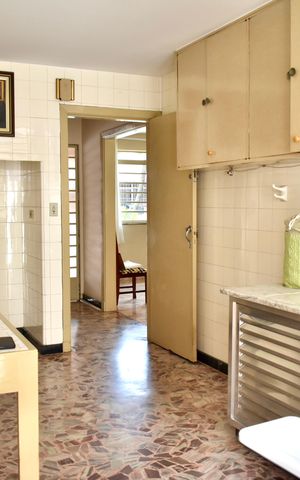 Casa à venda com 120m², 3 quartos e 1 vaga Casa à venda com 120m², 3 quartos e 1 vagaCozinha