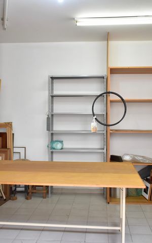 Casa à venda com 120m², 3 quartos e 1 vaga Casa à venda com 120m², 3 quartos e 1 vagaOficina