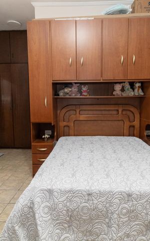 Casa à venda com 134m², 3 quartos e 2 vagasSuíte