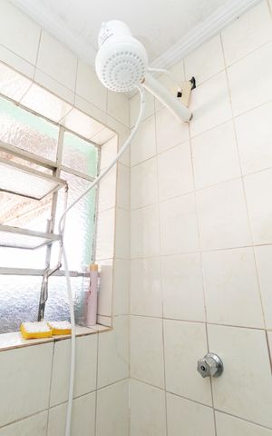 Casa à venda com 134m², 3 quartos e 2 vagasBanheiro 1