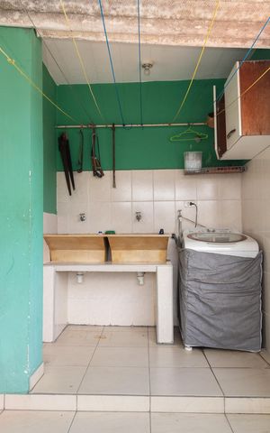Casa à venda com 134m², 3 quartos e 2 vagasÁrea de Serviço