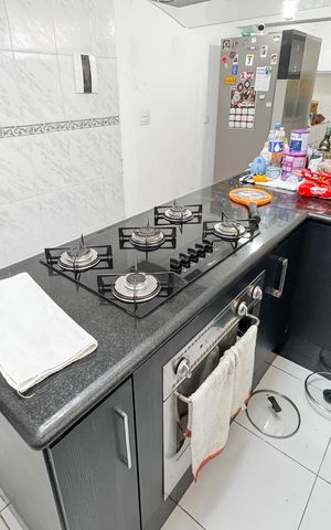 Casa à venda com 150m², 3 quartos e 2 vagas Casa à venda com 150m², 3 quartos e 2 vagasCozinha