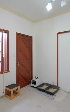 Casa à venda com 316m², 4 quartos e 4 vagasSala