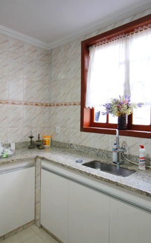 Casa à venda com 316m², 4 quartos e 4 vagasÁrea de Serviço